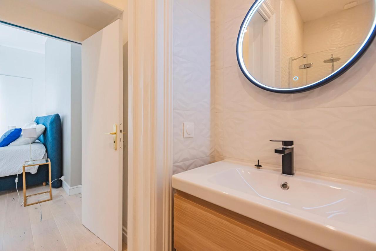 Apartament Prestige Heart Of Reims Zewnętrze zdjęcie